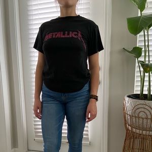 NBW Metallica short sleeved top